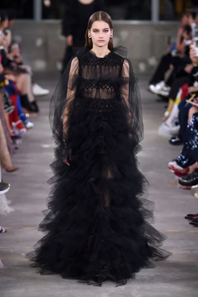 Look 77